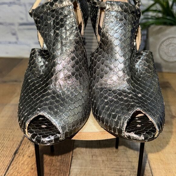 M.Gemi Curvi Silver Peep Toe Heels metallic snake skin stiletto - Picture 9 of 13